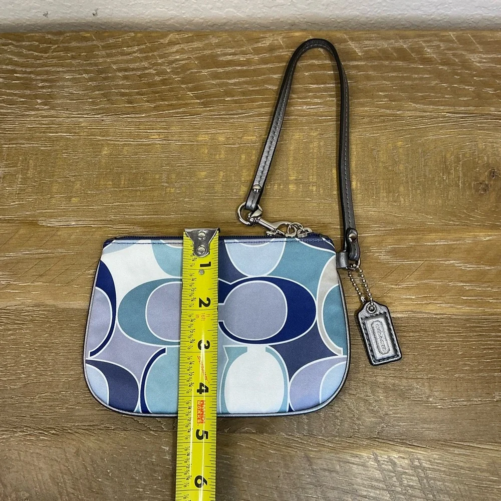 Coach Gallery Blue, Grey, Turquoise Signature Scarf Print Sateen Wristlet